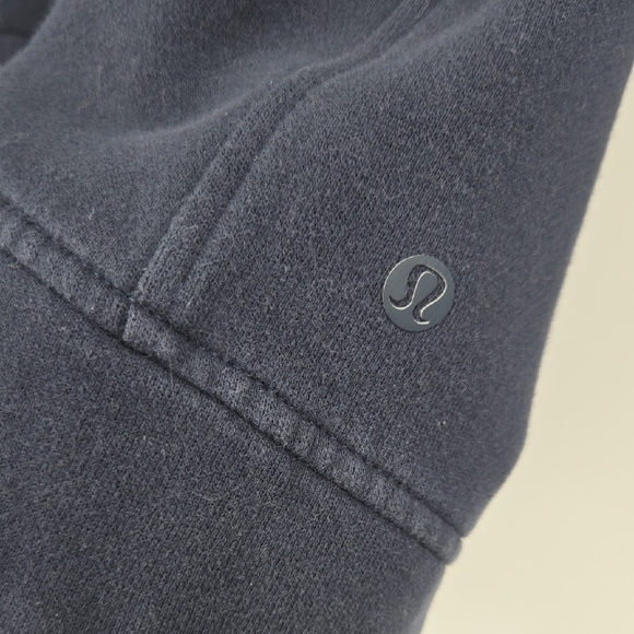 Lululemon Women's Black Jacket - Picture 2 of 12